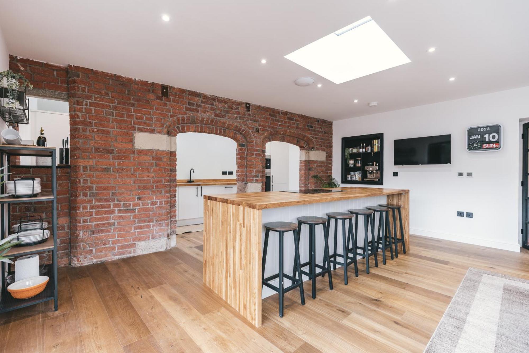 House With A Cinema And Games Room, Sleeps 17 Shrewsbury Ngoại thất bức ảnh